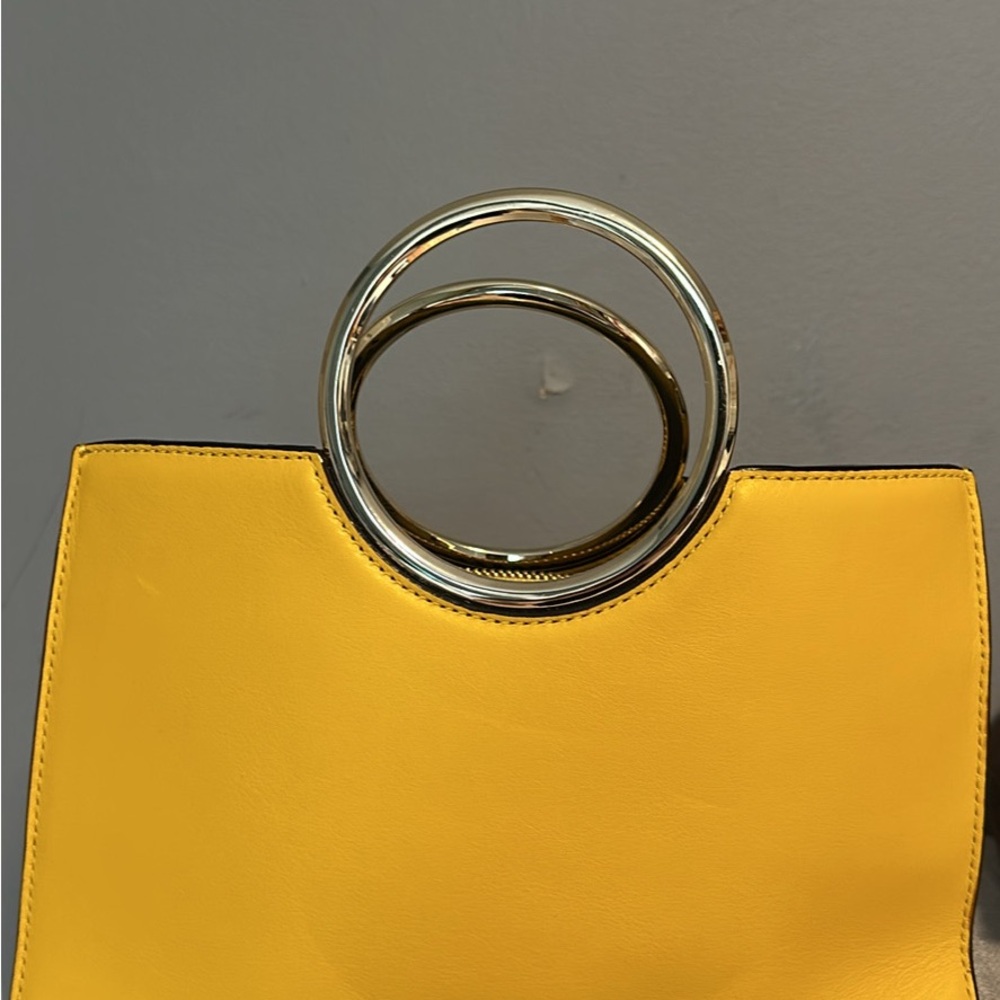Yellow Circle-Handle Tote Bag - Elegant Women's Handbag